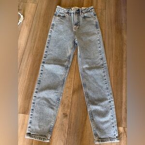 Stradivarius light blue moms slim fit  Jeans